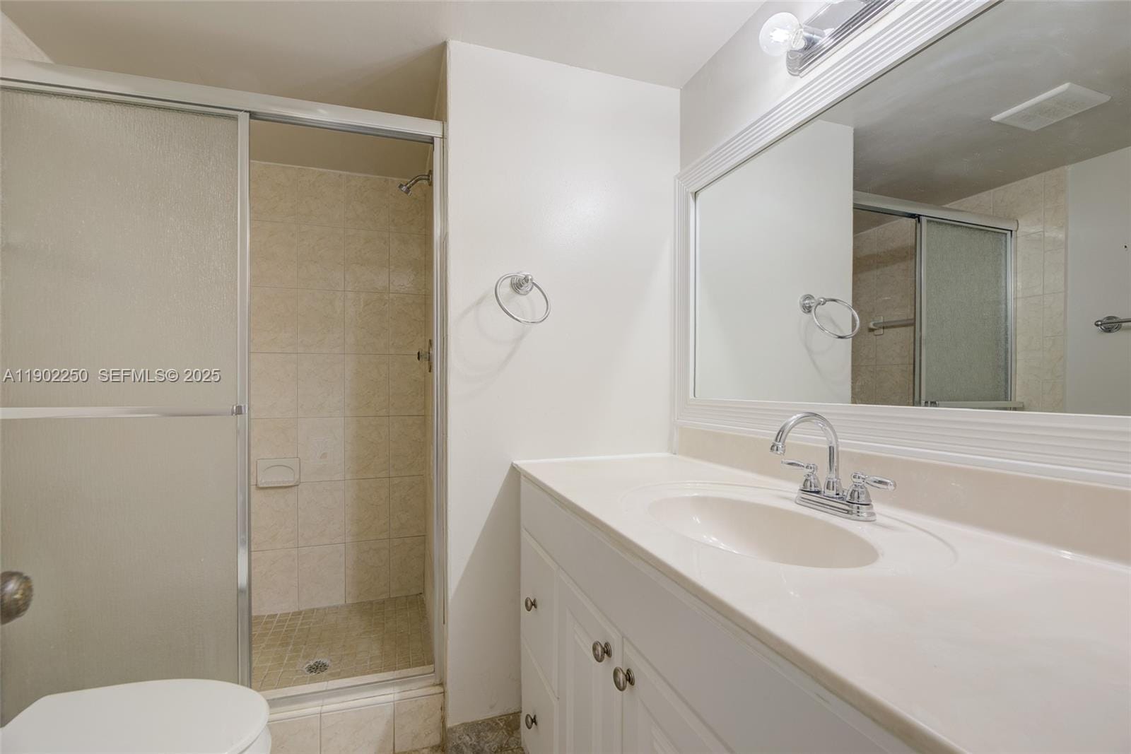 8510 Sunrise Lakes Boulevard 202 — photo 12