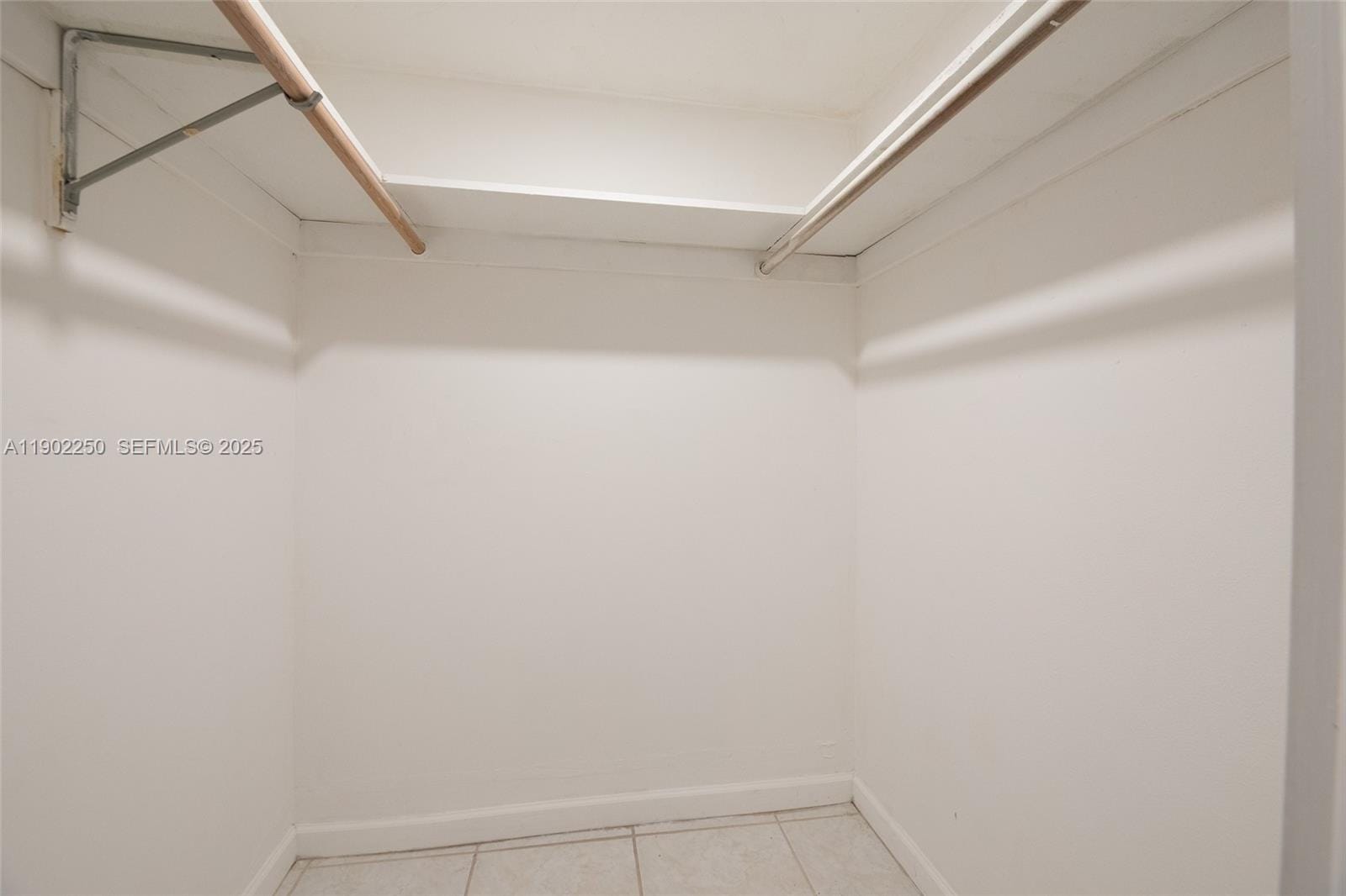 8510 Sunrise Lakes Boulevard 202, Sunrise, FL 33322 photo 13