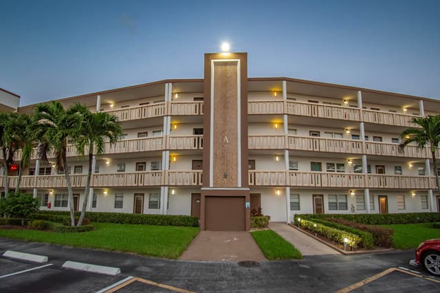 1006 Guildford A, sold in Guildford At Century Village Condo, Boca Raton, FL