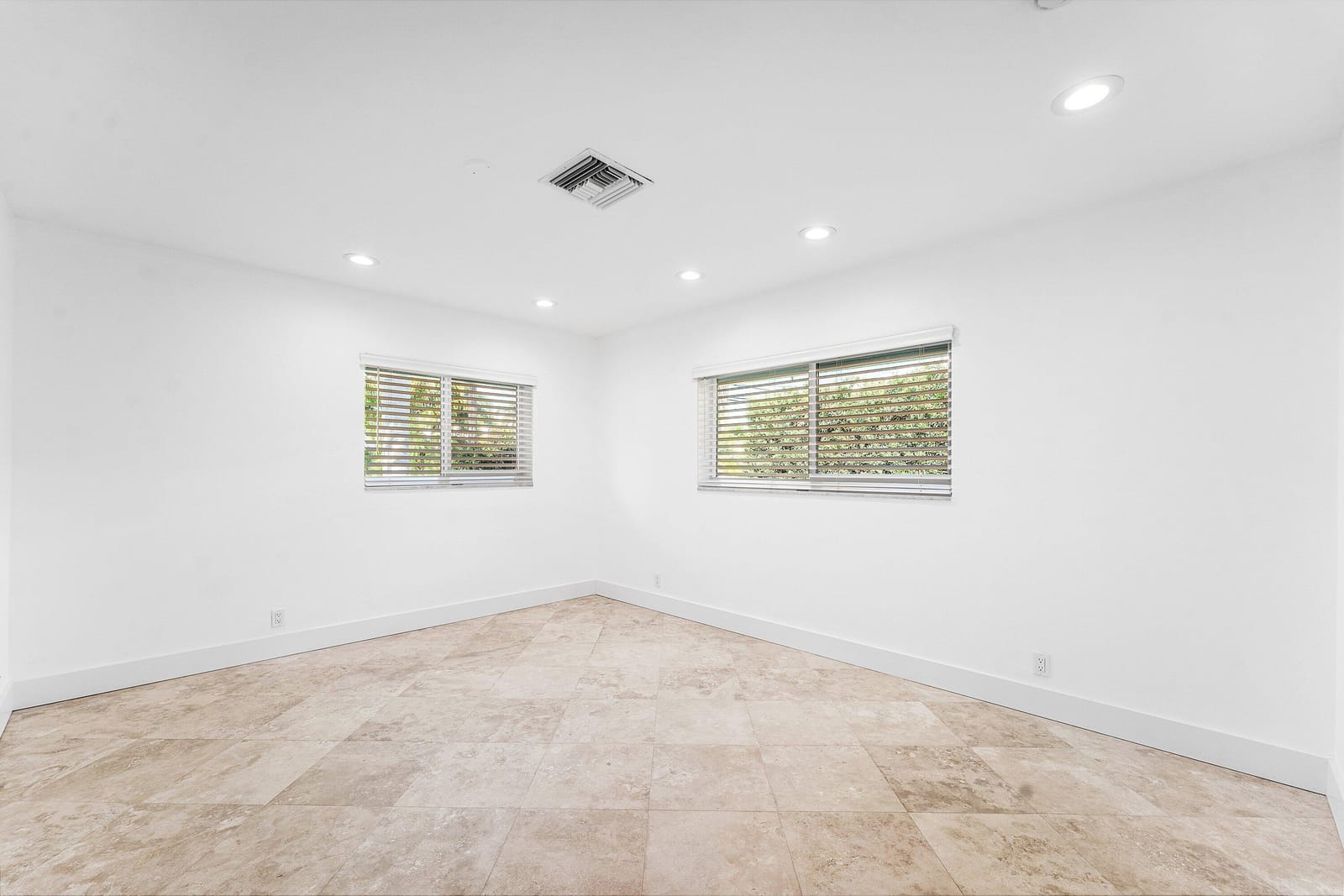 1332 SW Tamarind Way, Boca Raton, FL 33486 photo 17