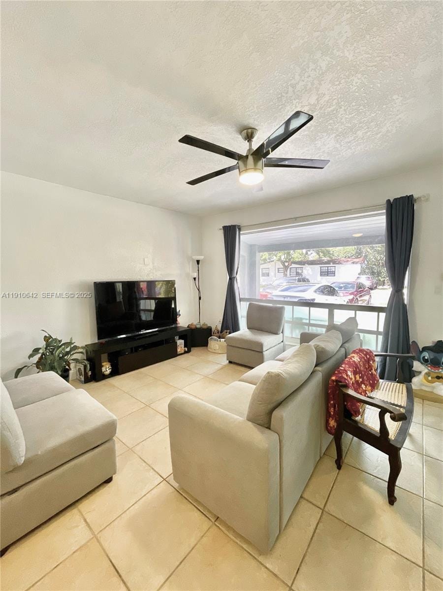 7560 Lasalle Boulevard, Miramar, FL 33023 photo 4