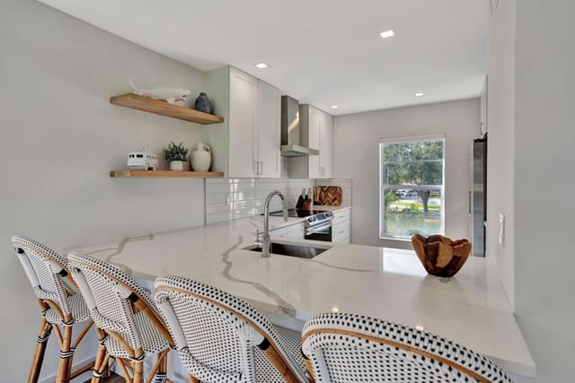 18419 SE Wood Haven Lane E, Jupiter, FL 33469