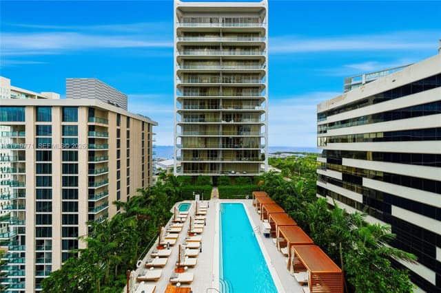 2678 Tigertail Avenue 1110, Miami, FL 33133