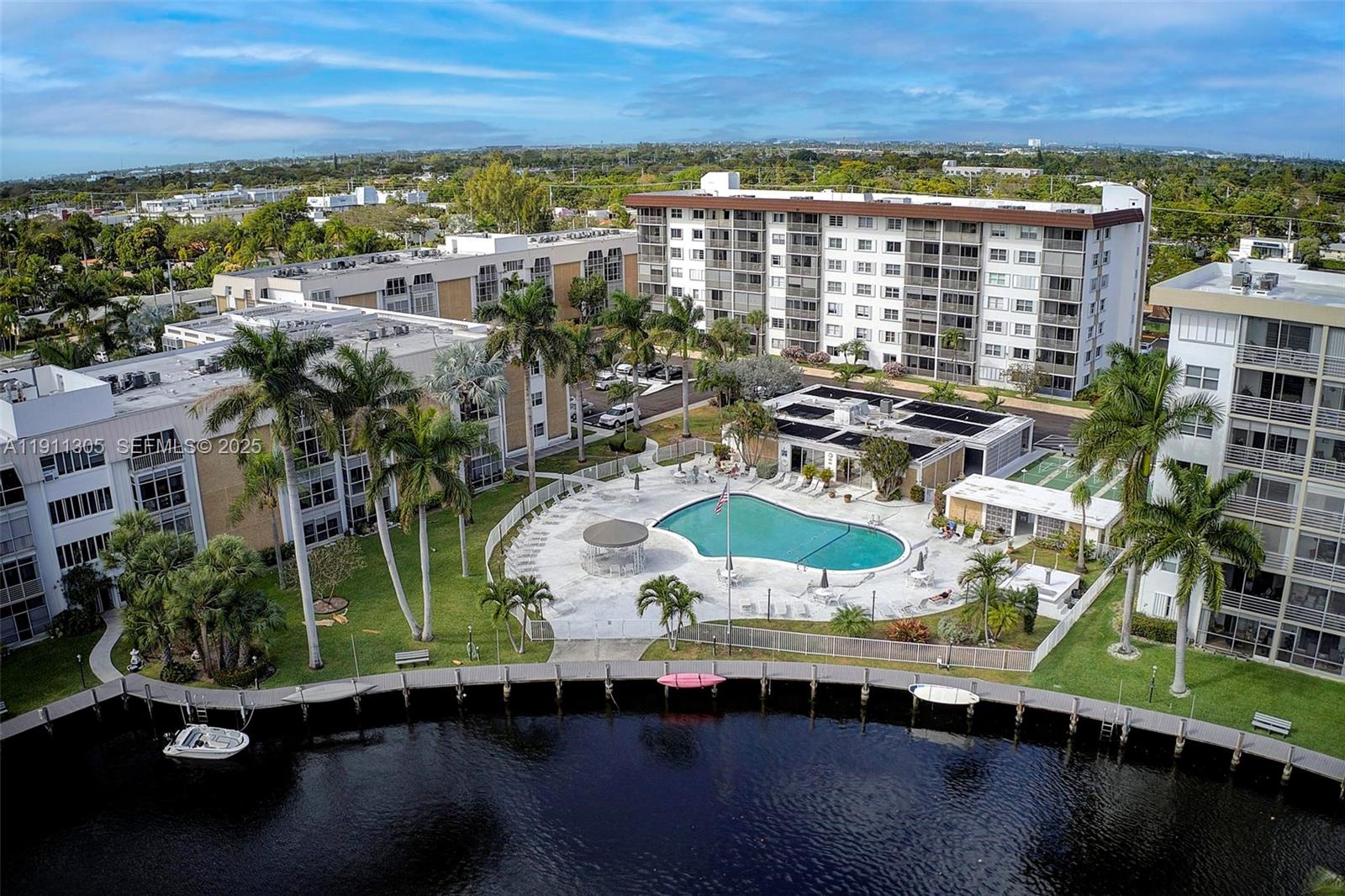 3020 NE 16th Avenue 306, Oakland Park, FL 33334, Oakland Park