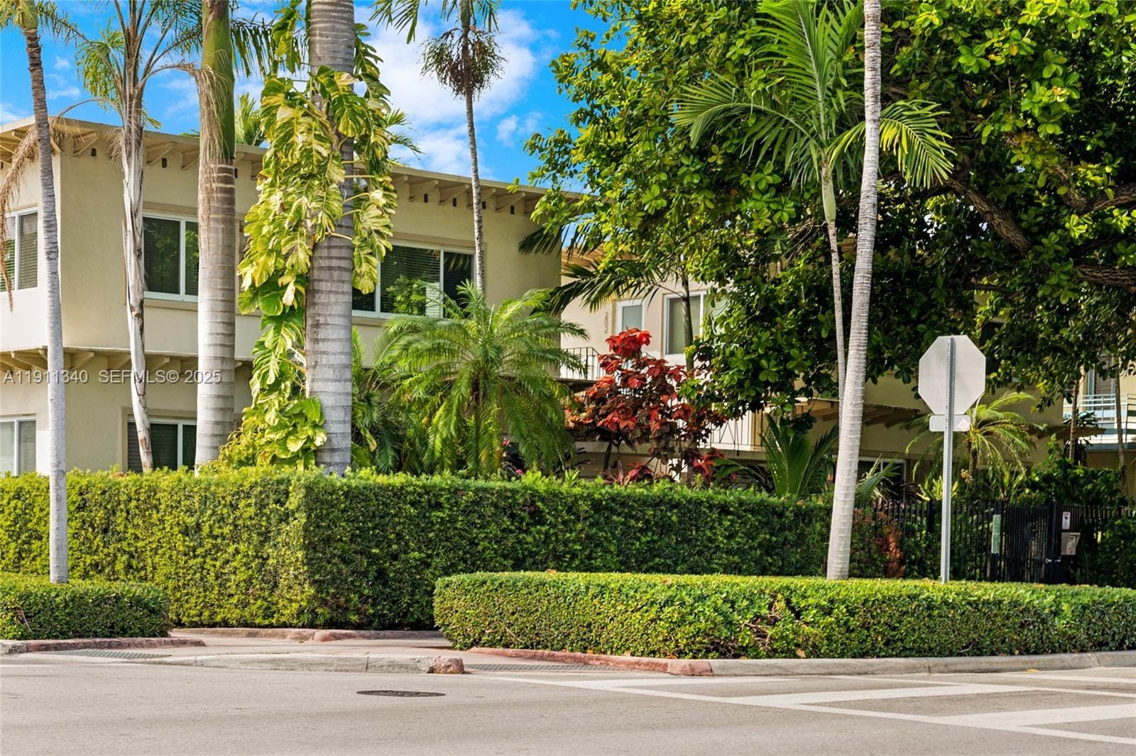 900 Meridian Avenue 110, Miami Beach, FL 33139