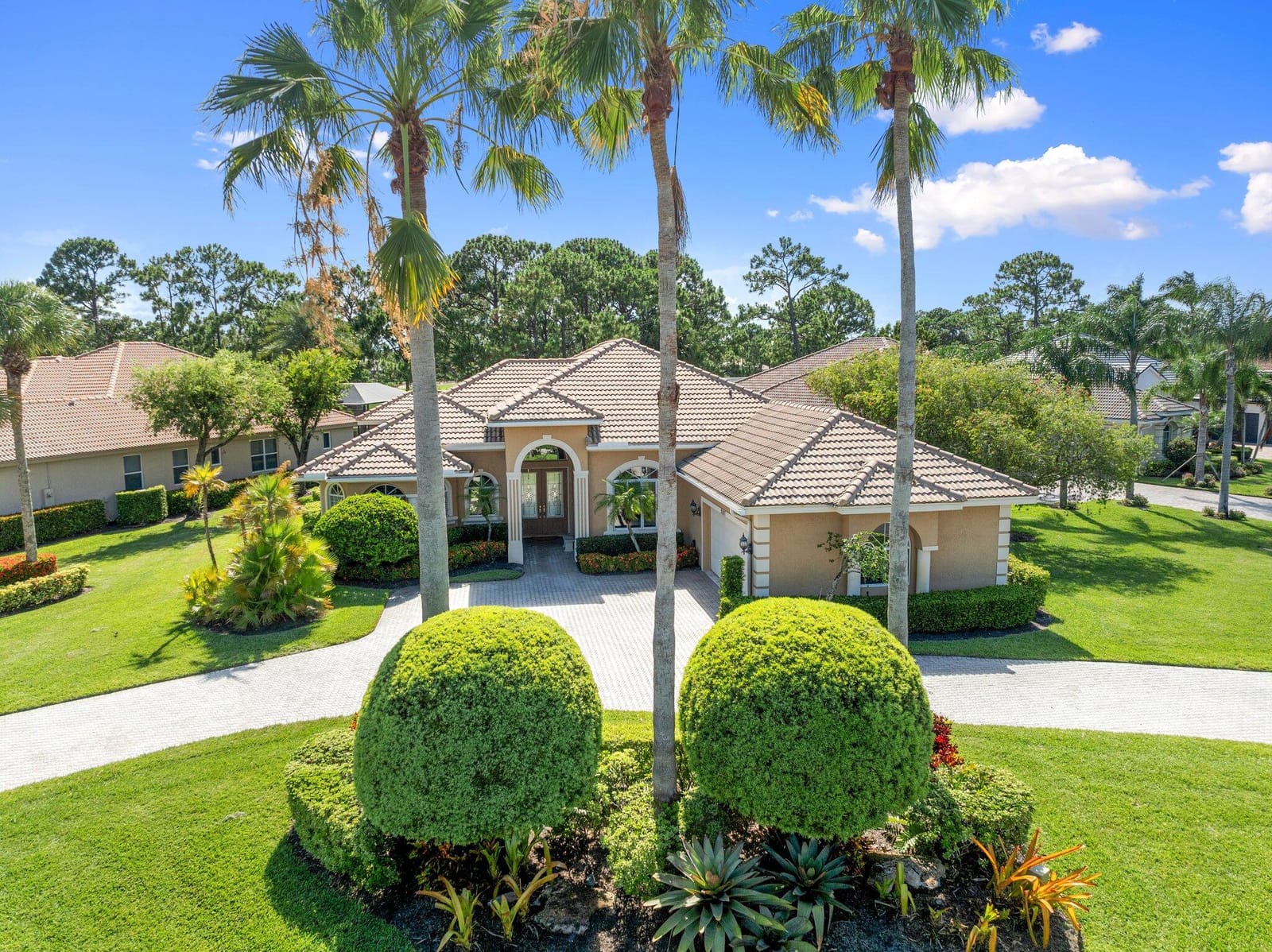 8107 Links Way, Port St. Lucie, FL 34986