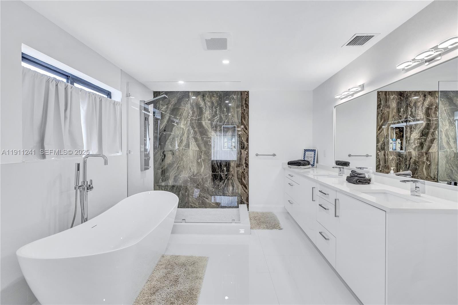 217 N 31st Avenue — photo 5