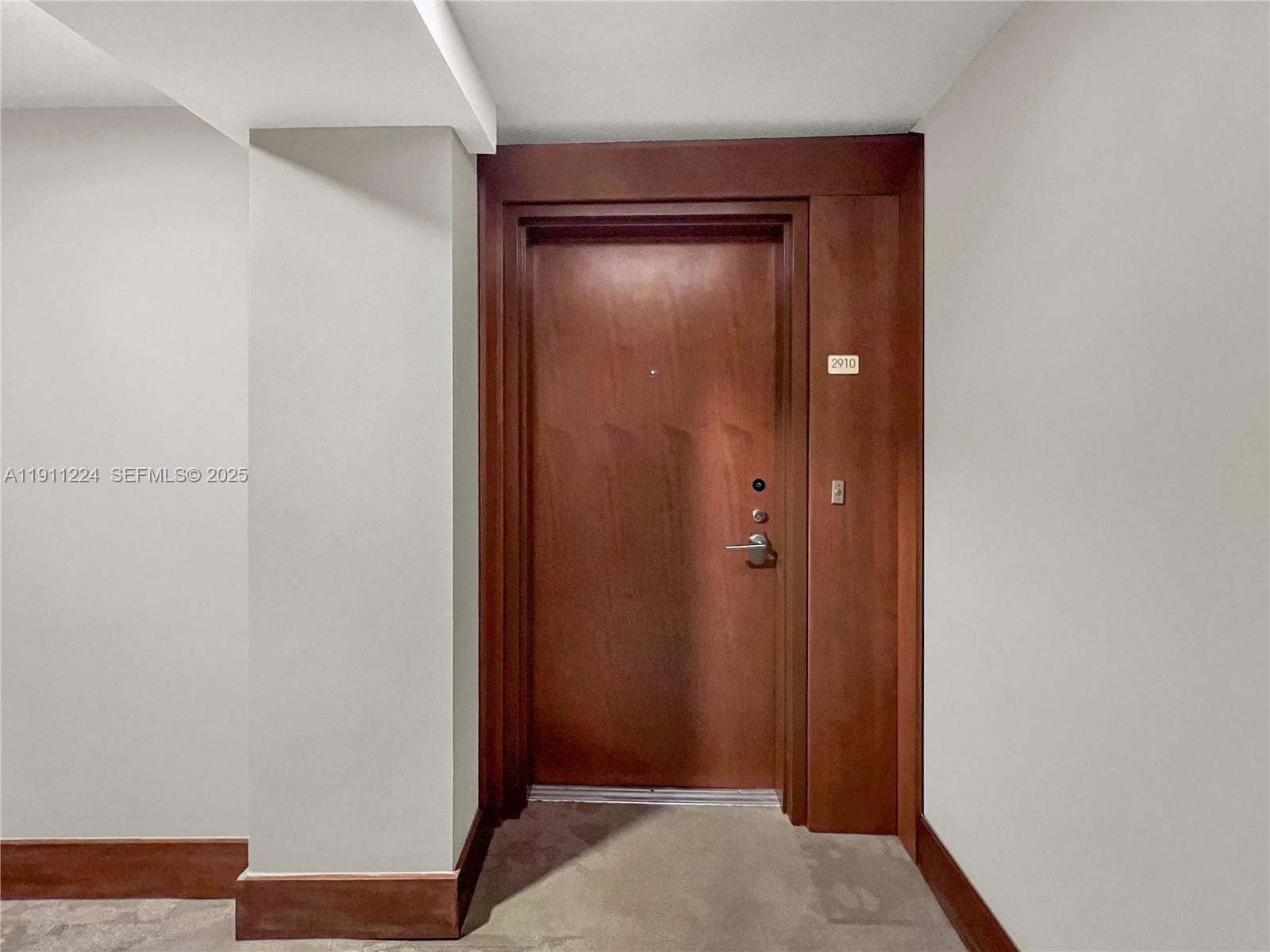 31 SE 5th Street 2910, Miami, FL 33131 photo 25
