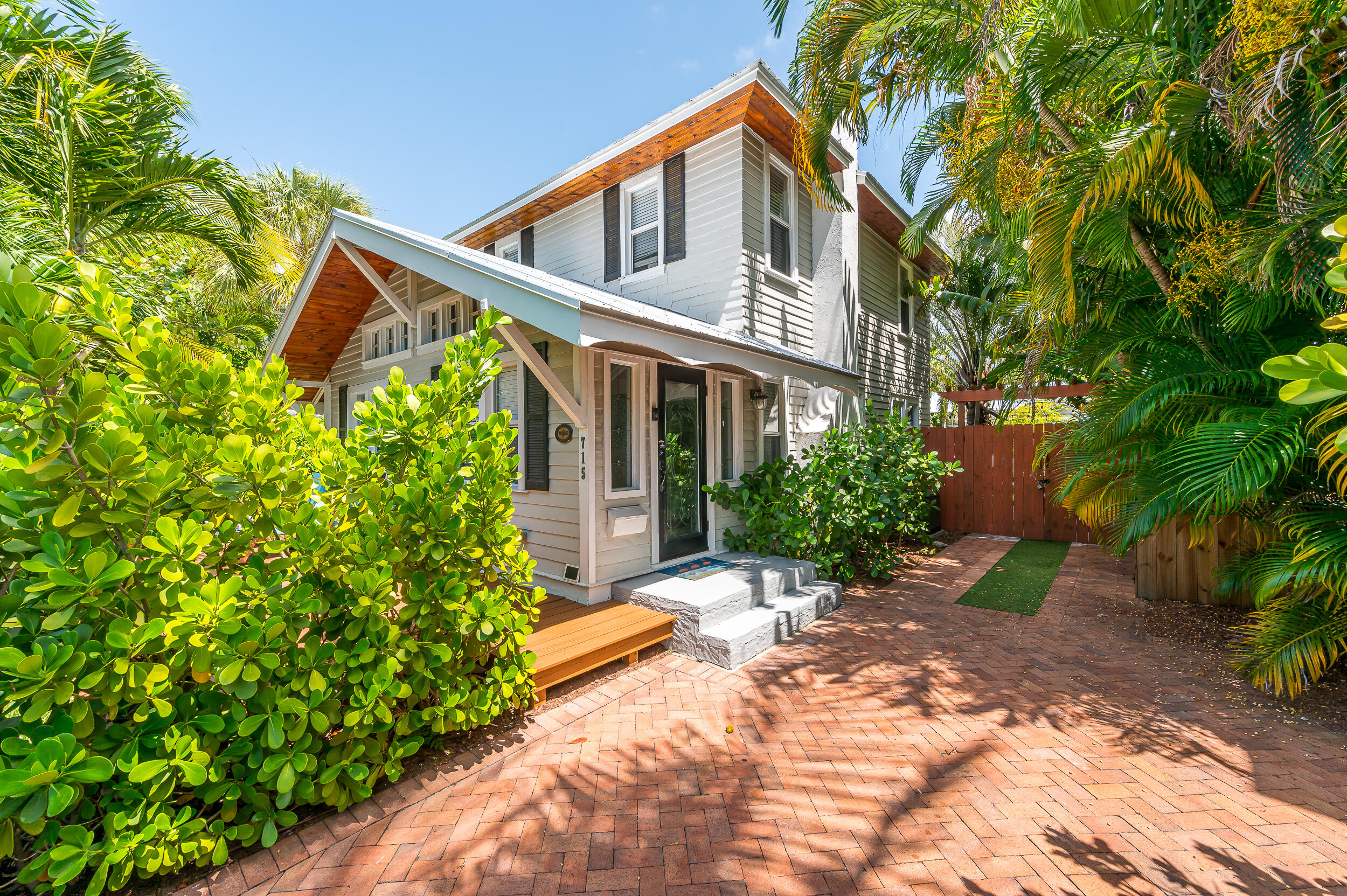 715 Palm Street, West Palm Beach, FL 33401, West Palm Beach
