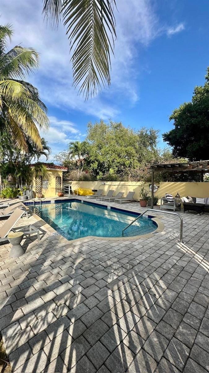 4812 Pine Tree Drive 204, Miami Beach, FL 33140 photo 19