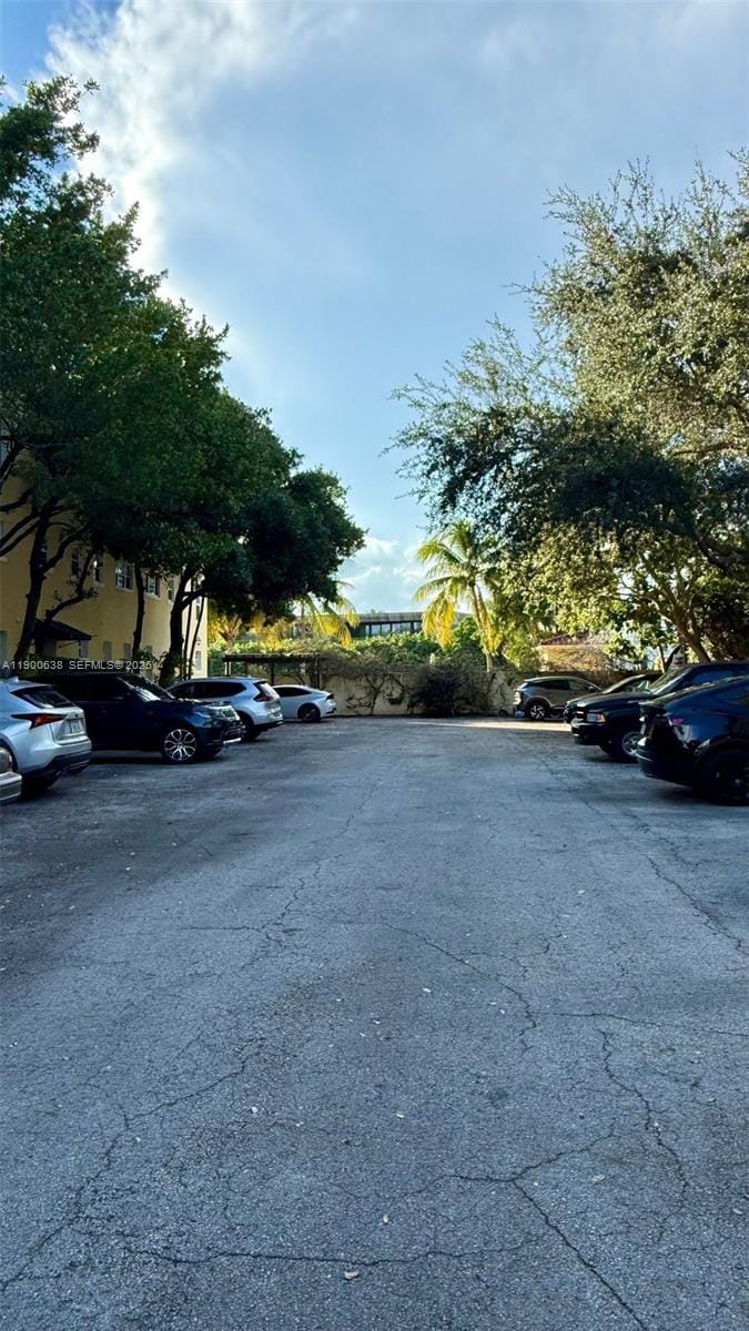 4812 Pine Tree Drive 204 — photo 7