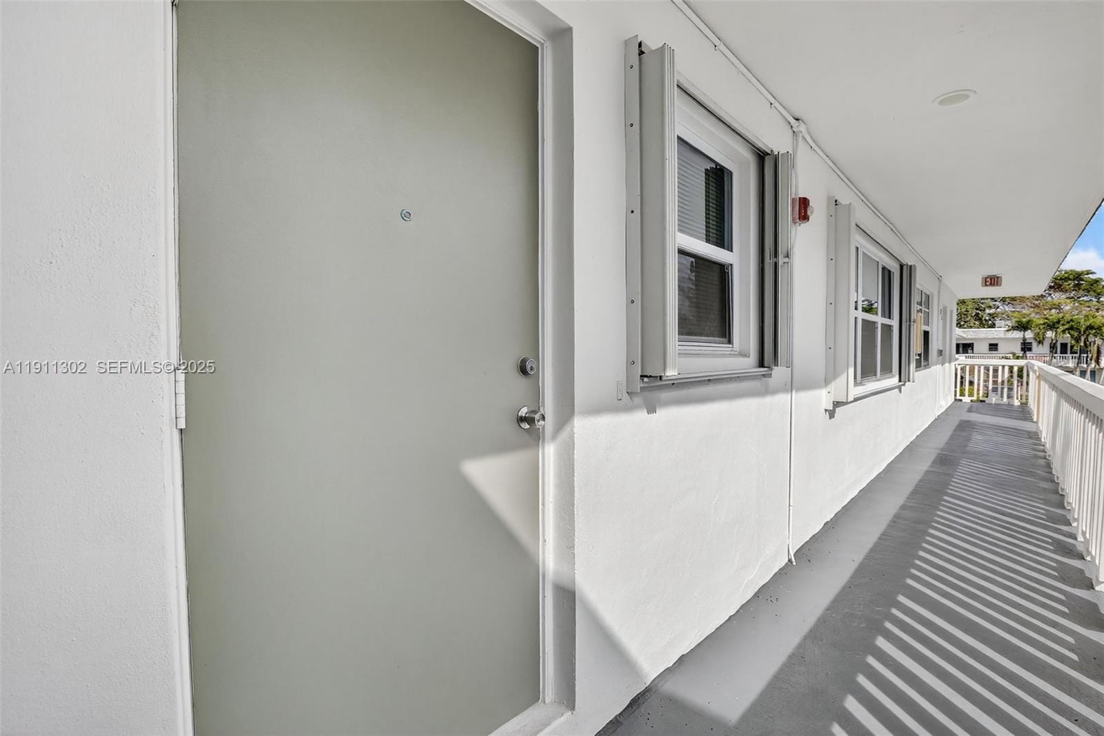 1354 N 12th Court 11B — photo 12