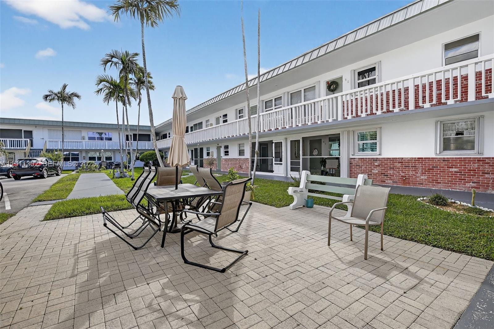 1354 N 12th Court 11B, Hollywood, FL 33019 photo 15
