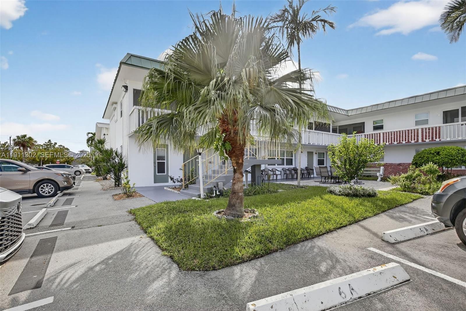 1354 N 12th Court 11B, Hollywood, FL 33019 photo 17