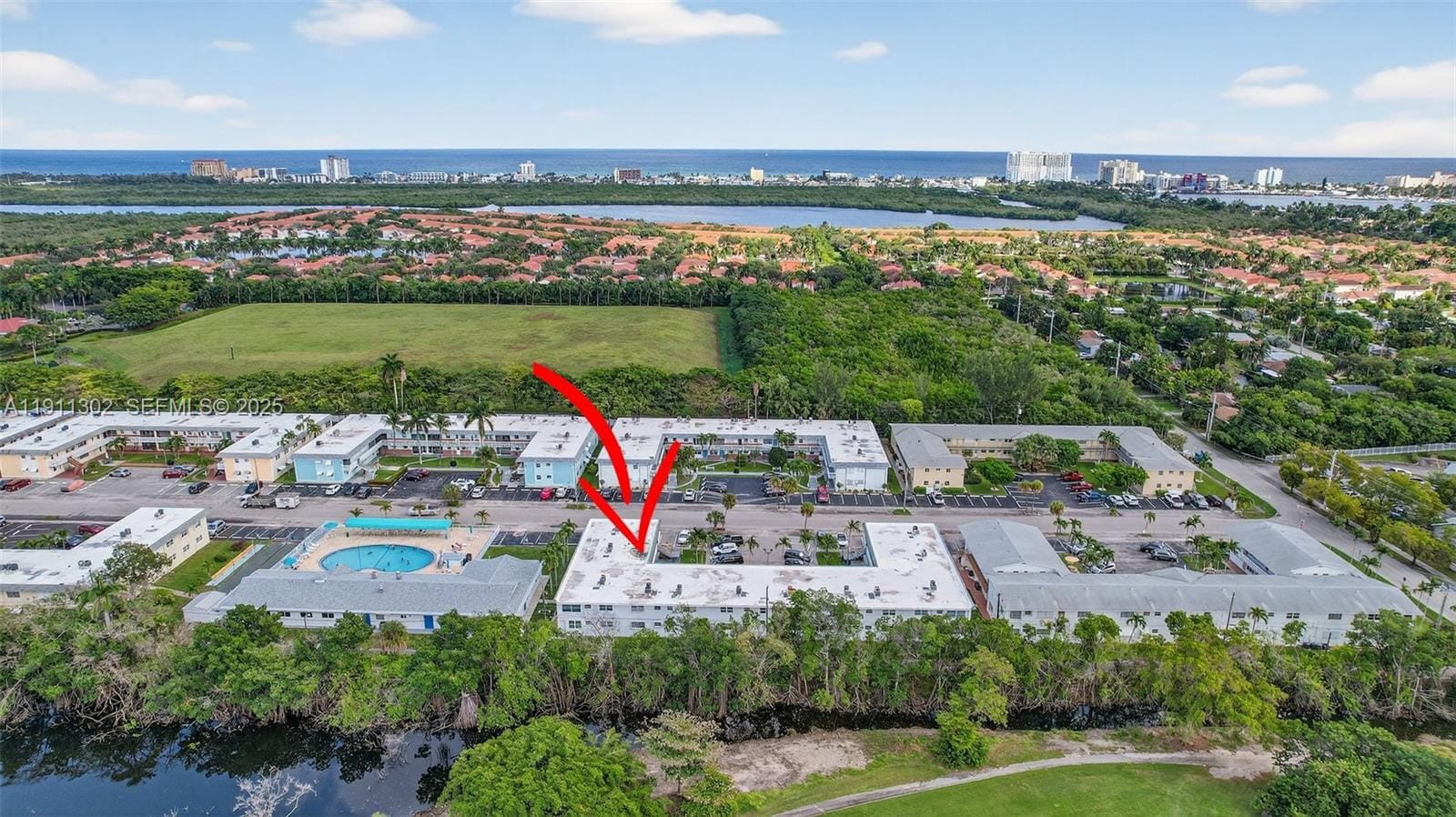 1354 N 12th Court 11B, Hollywood, FL 33019 photo 21