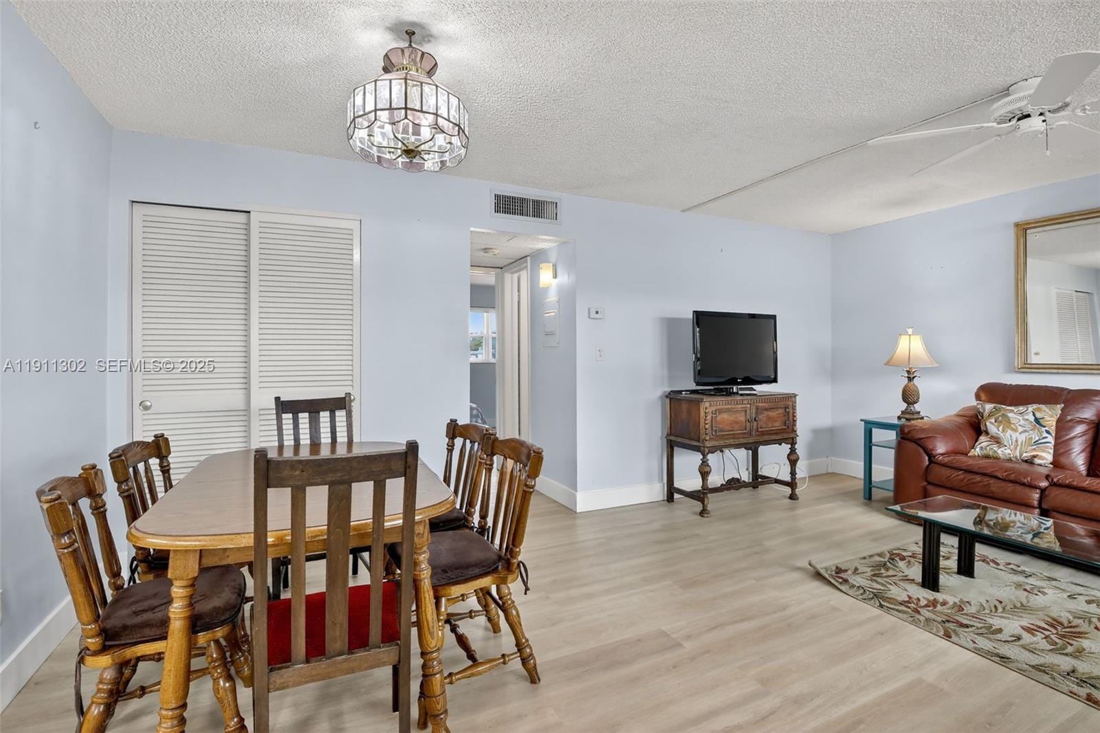 1354 N 12th Court 11B — photo 6