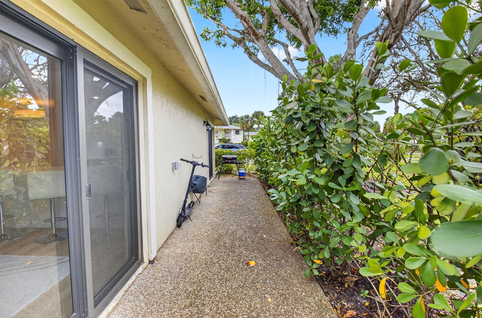 24 Westgate Lane A, Boynton Beach, FL 33436 photo 6