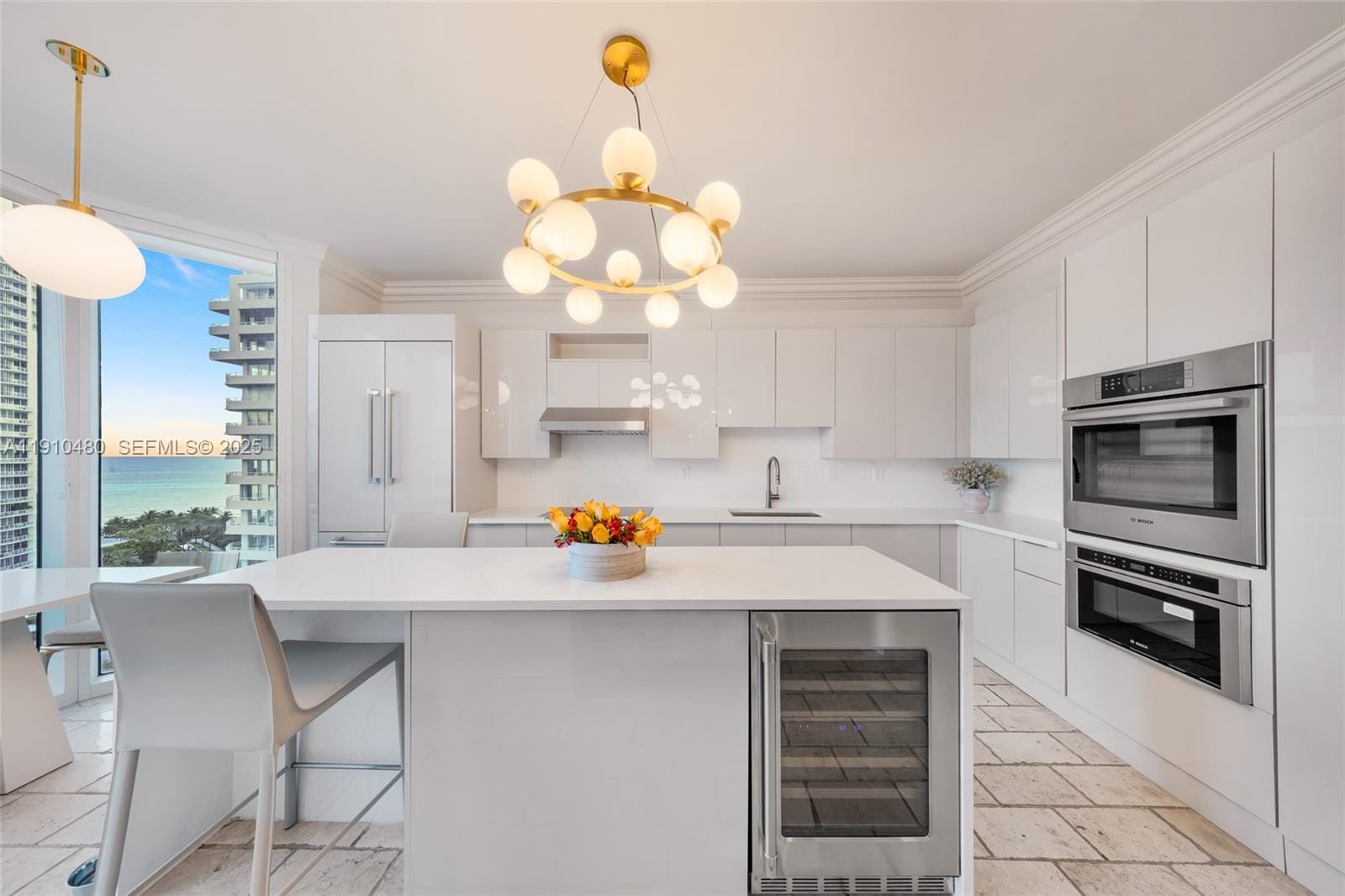 300 S Pointe Drive 1702, Miami Beach, FL 33139 photo 10