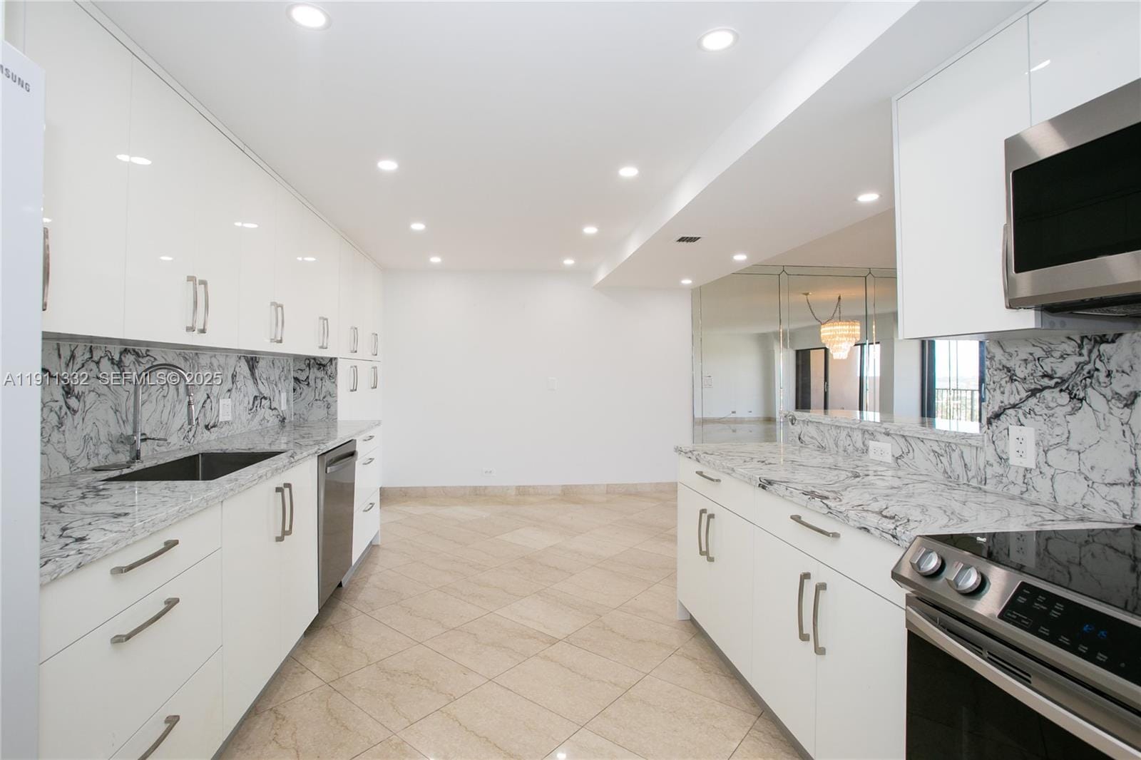 1800 NE 114th Street 2011, Miami, FL 33181 photo 3