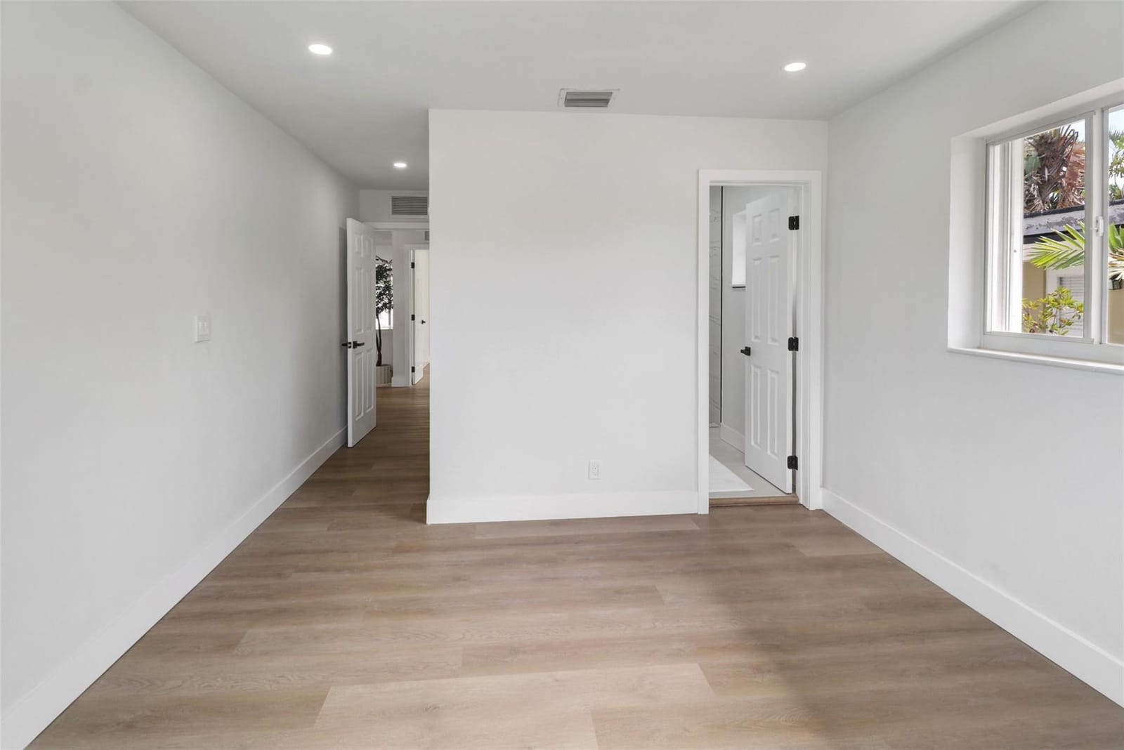 104 SE 10th Avenue, Pompano Beach, FL 33060 photo 16