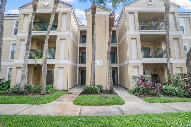 755 Riverside Drive 1335, sold in Savannah At Riverside Con, Coral Springs, FL