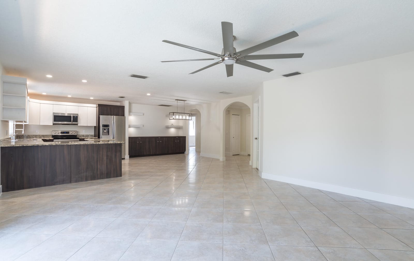 4218 Woods End Road — photo 7