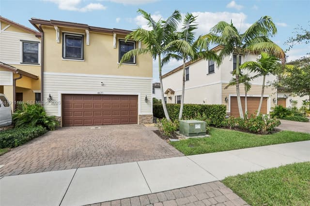 4671 Brumby Terrace, sold in Trotters Chase, Davie, FL