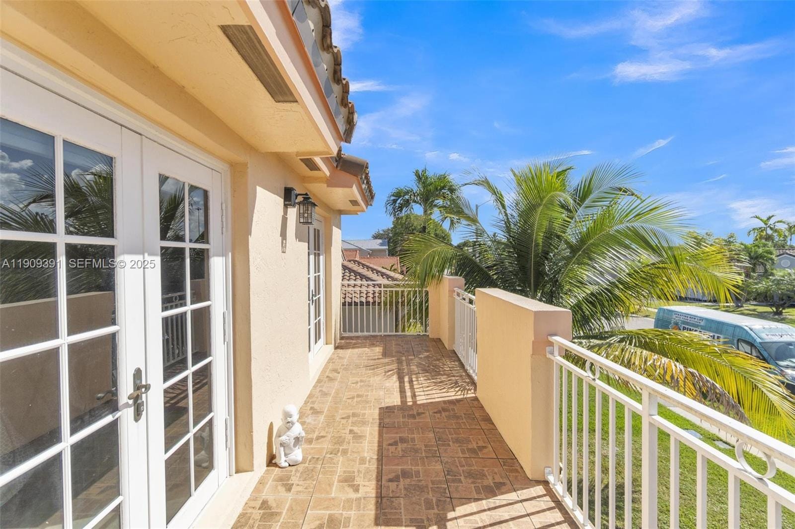 18865 NW 1st Street, Pembroke Pines, FL 33029 photo 23