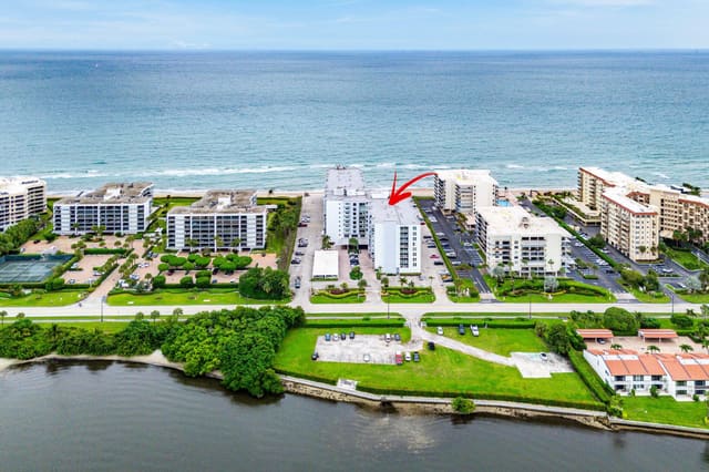 3450 S Ocean Boulevard 111, Palm Beach, FL 33480