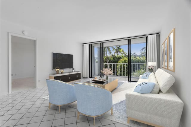 2860 S Ocean Boulevard 210, sold in La Palma Condo, Palm Beach, FL