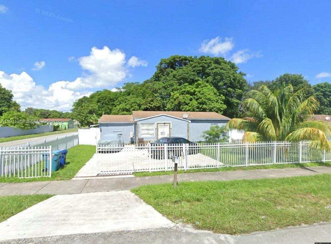 1487 NW 100th Street, Miami, FL 33147