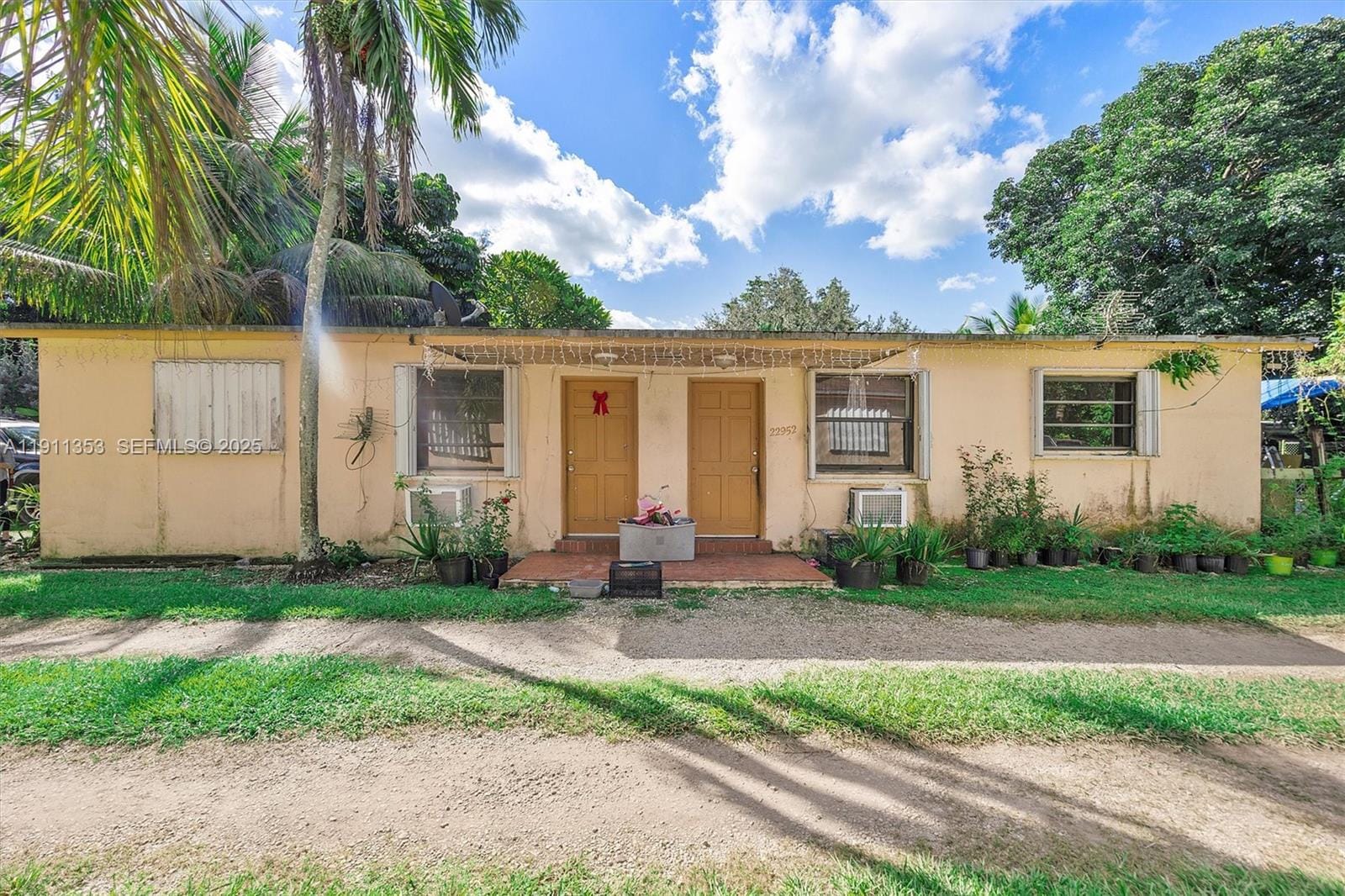Sold home at 22950 SW 156th Avenue, Miami, FL 33170