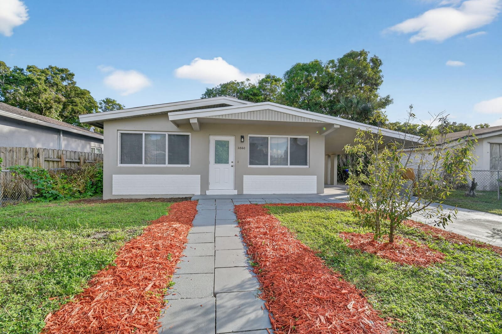 2860 NW 7th Street, Fort Lauderdale, FL 33311
