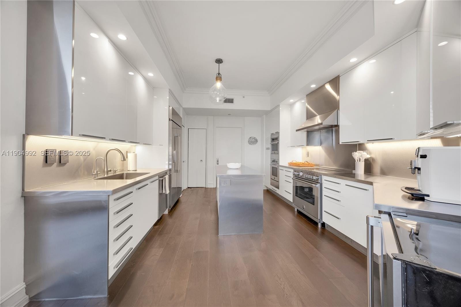 10 Edgewater Drive 4F, Coral Gables, FL 33133 photo 9