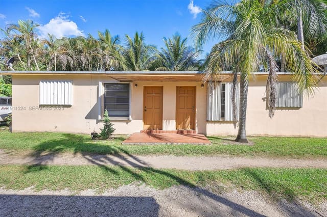 22940 SW 156th Avenue, Miami, FL 33170