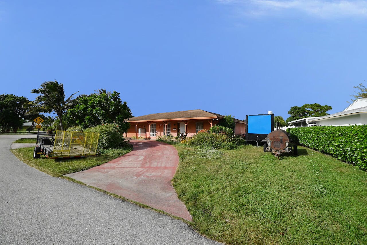 712 E Boulevard Chatelaine, Delray Beach, FL 33445 photo 4