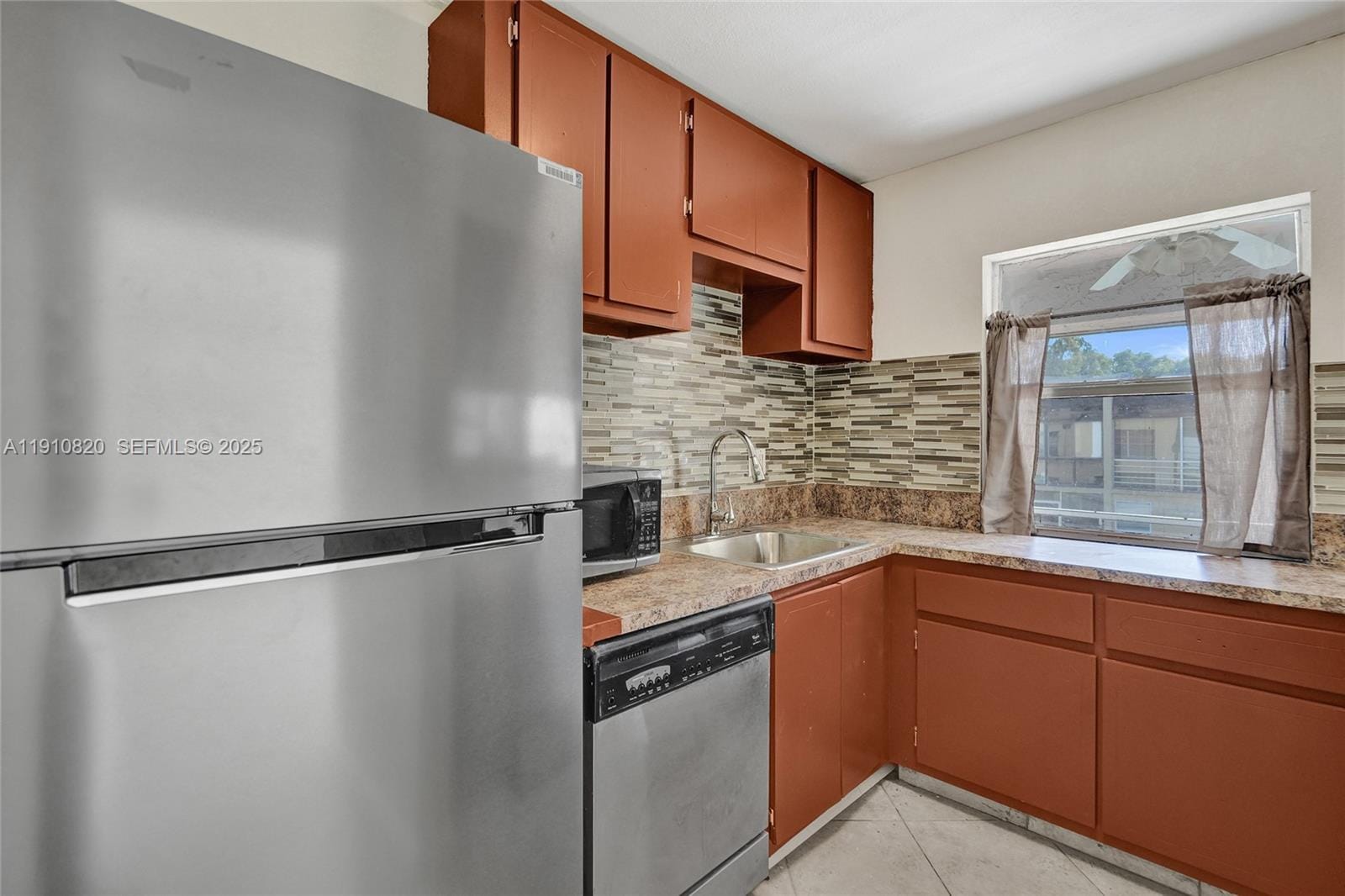 4220 NW 21st Street 206 — photo 9