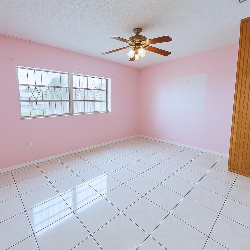 824 W 41st Street 52 — photo 11