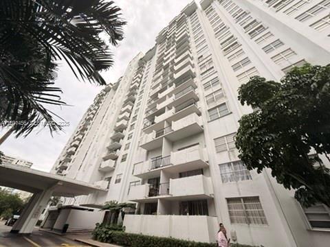 2780 NE 183rd Street 1415, Aventura, FL 33160, Aventura