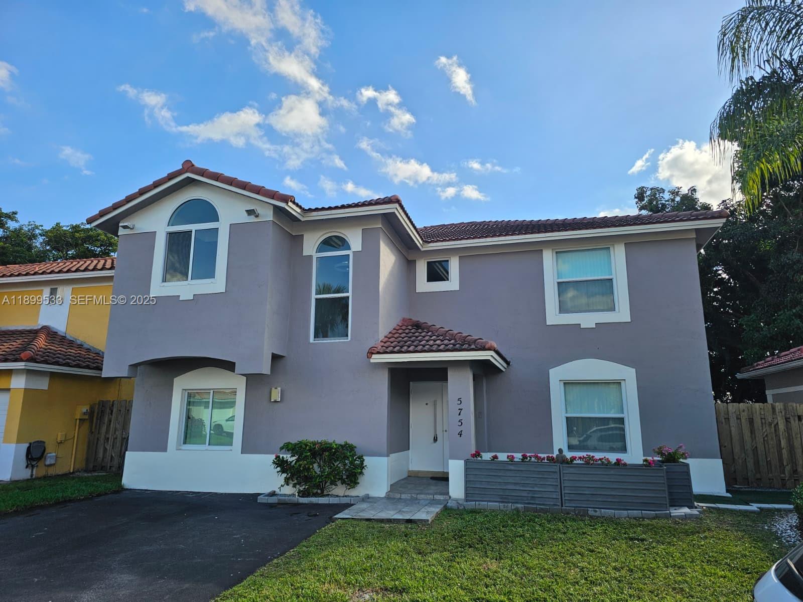 5754 NW 98th Avenue, Doral, FL 33178, Doral