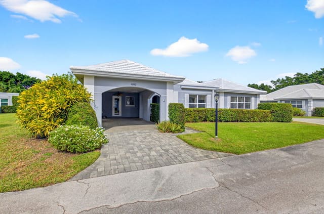 4862 S Lake Drive, sold in Delray Dunes, Boynton Beach, FL