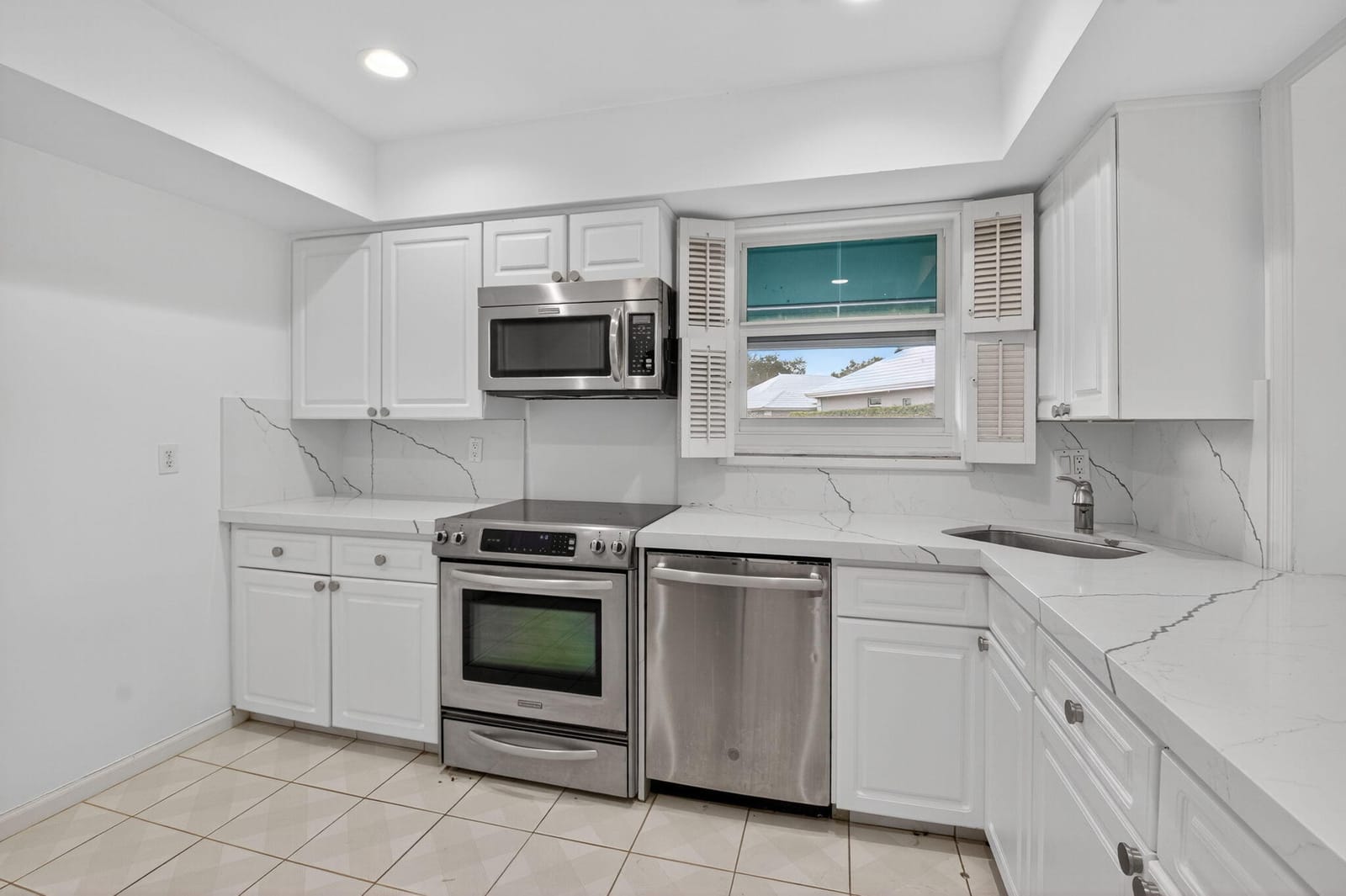 4862 S Lake Drive, Boynton Beach, FL 33436 photo 24