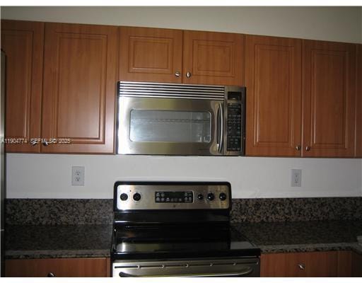 7838 NW 109th Path — photo 9