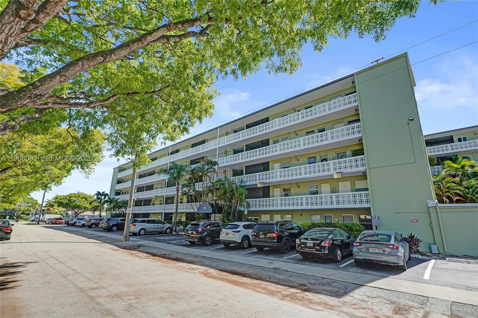 1425 Arthur Street 301A — photo 3