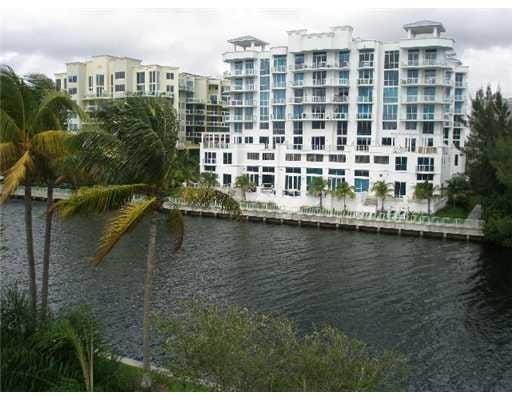 3215 NE 184th Street 14403, North Miami Beach, FL 33160 photo 17