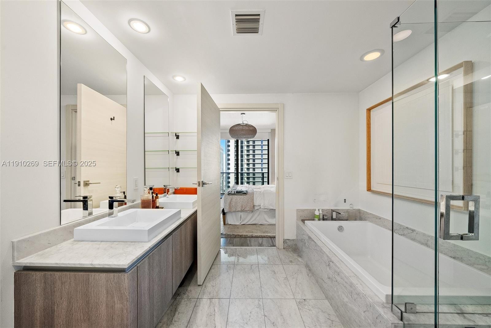 801 S Miami Avenue 2110, Miami, FL 33130 photo 14