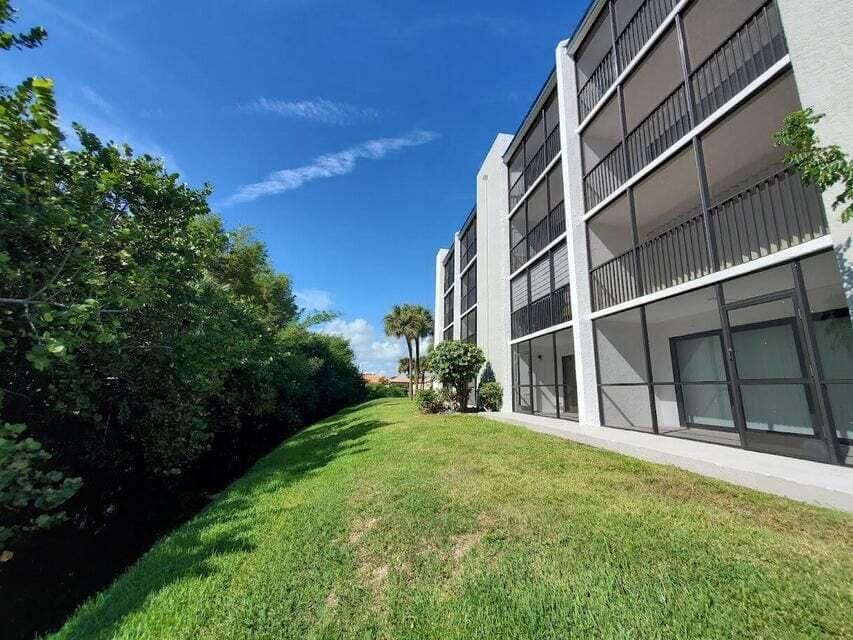 1605 S Us Highway 1 F203, Jupiter, FL 33477 photo 5