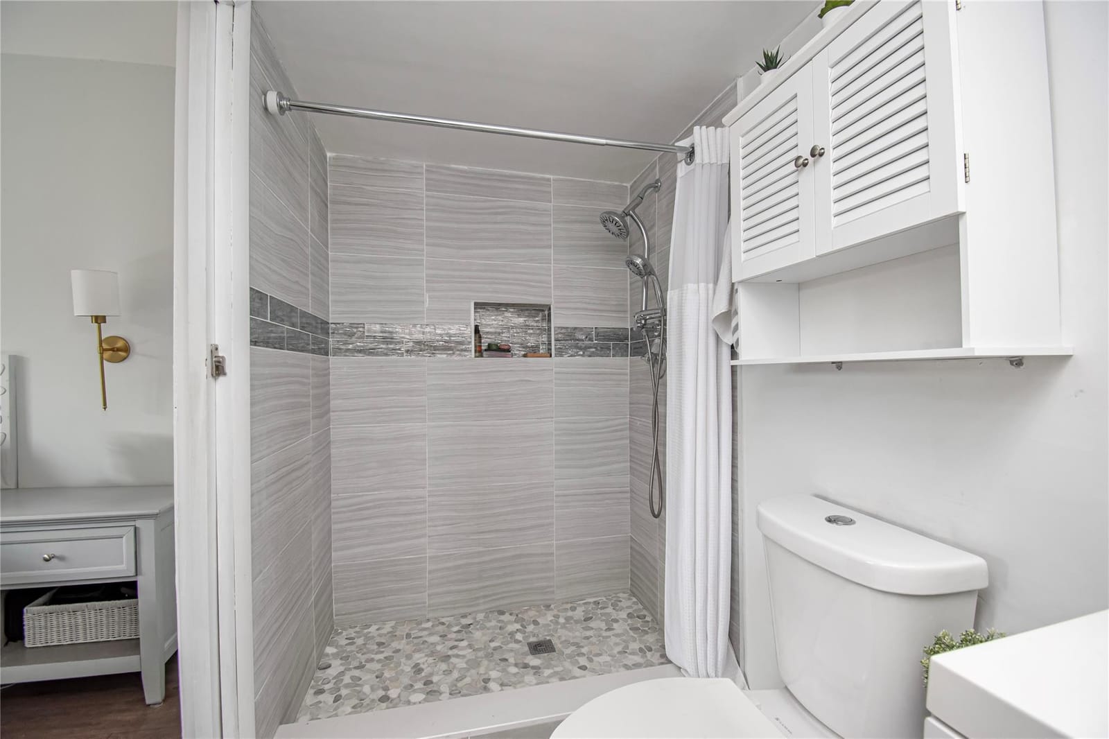1024 SE 4th Avenue 102, Dania Beach, FL 33004 photo 22