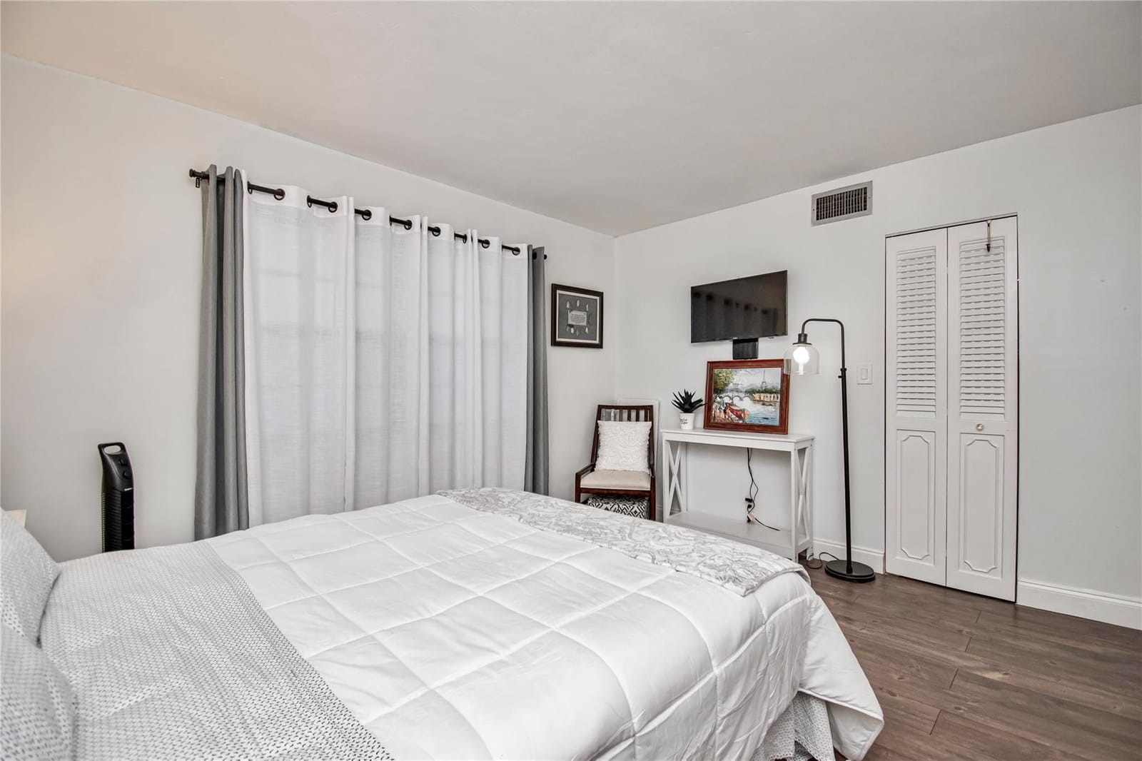 1024 SE 4th Avenue 102, Dania Beach, FL 33004 photo 25