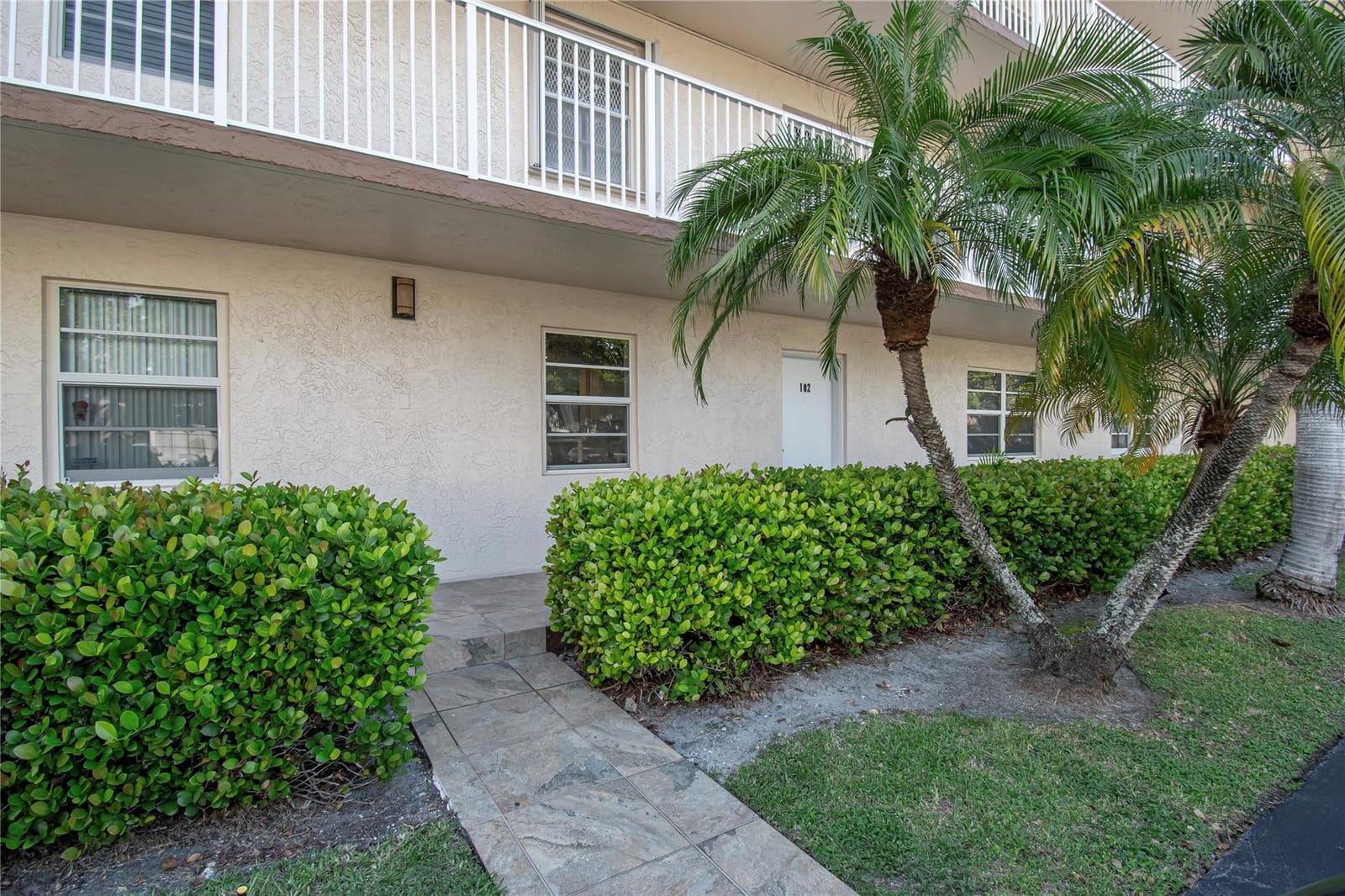 1024 SE 4th Avenue 102, Dania Beach, FL 33004 photo 29
